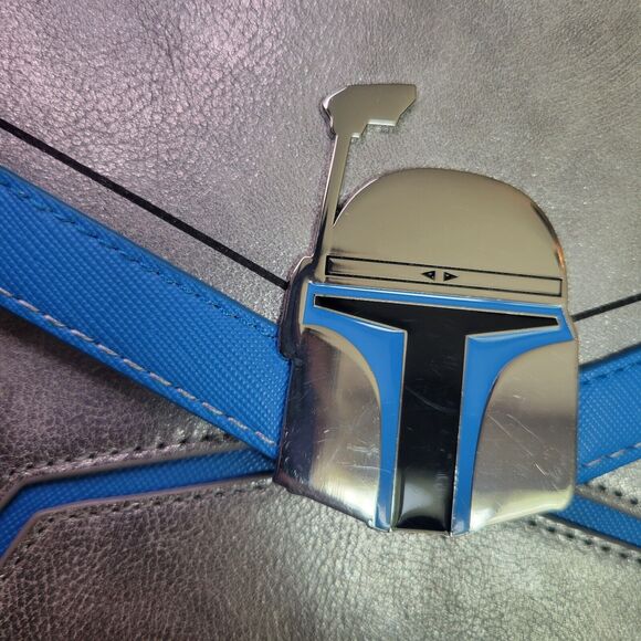 Loungefly Star Wars Cross Body Bag Purse Jango Fett Chain Strap Silver Blue NWT - Picture 3 of 9